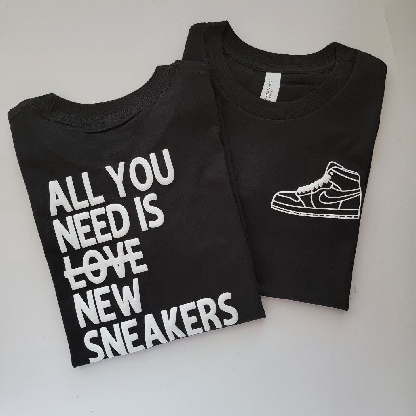 ALL YOU NEED IS NEW SNEAKERS - Jordans